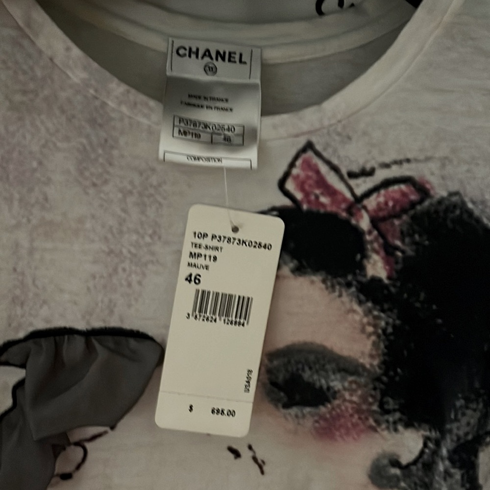 Never worn. I bought her in Chicago. Still love her